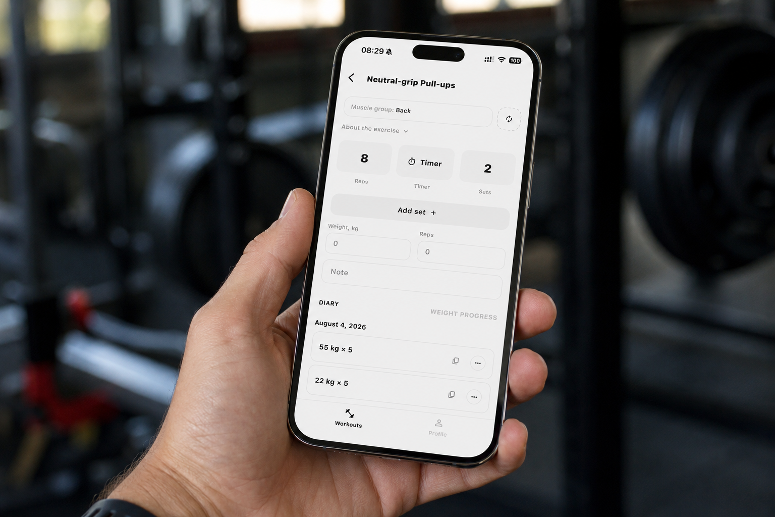 Roarer app screen showing a barbell squat workout log with three sets logged at 8 reps 60 kg, 8 reps 62.5 kg, and 6 reps 65 kg, the last set tagged as a new personal record